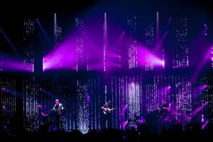 Alt-J mit Impression X4 Bar 20 von GLP auf Tour