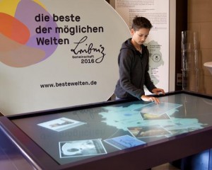 Museumspräsentation der Leibniz-Gemeinschaft mit Eyevis-Touch-Tischen