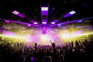 BrightSign-Mediaplayer bespielen Bildschirme im Drai’s Club Las Vegas