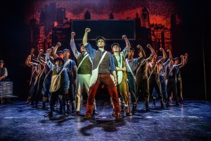 Chauvet fixtures illuminate “Newsies” at Broward Center