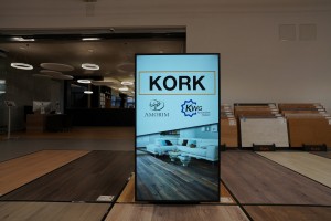 German flooring retailer enhances showroom experience with Nsign.tv digital signage