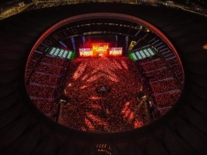 Ayrton and Claypaky light up Estopa’s “25th Anniversary Tour”