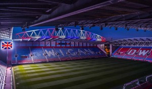 Corona: Leisuretec UK illuminates DW Stadium in Wigan with Robe