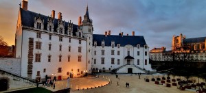 Chauvet fixtures chosen for La Compagnie des Quidams at the Castle of Nantes