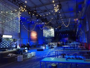 Elation lights pop-up venue Club Nomadic for Super Bowl LI festivities