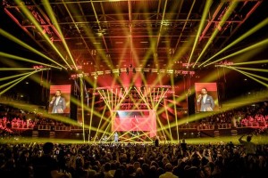 Petar Grašo chooses Robe fixtures for arena shows