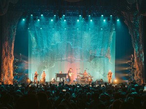 Vari-Lite VL3600 Profile provides colors for Vance Joy