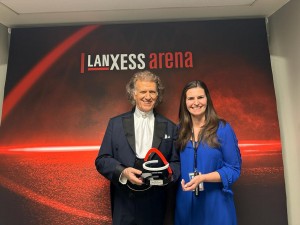 André Rieu erhält Sold Out Award der Lanxess Arena