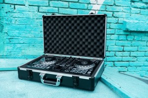 Analog Cases announces availability of Unison Cases For DJ Controllers