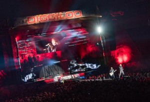 Diggiloo Festival Tour mit GLP Impression X4 Bars