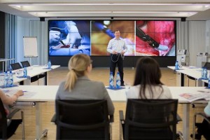 Eyevis bestückt Erbe Academy mit Medientechnik