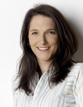 Rebecca Khelifa-Bonk