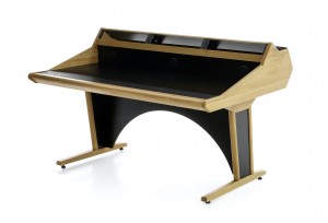 Zaor stellt neuen Studiotisch zur Verwendung mit kleinen und mittleren Mischpultsystemen vor