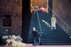 Festspielhaus Baden-Baden inszeniert Strauss-Oper mit GrandMA3