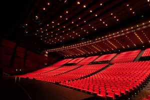 Paris Convention Centre’s Grand Amphitheatre transitions to LED with Anolis