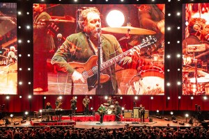 Jeremy Roth turns to Robe for Nathaniel Rateliff’s homecoming holiday concert in Denver