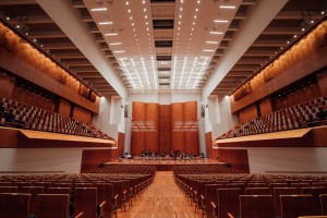 Konzerthaus Freiburg erneuert Saal-, Orchester- und Foyerbeleuchtung mit ETC und GDS